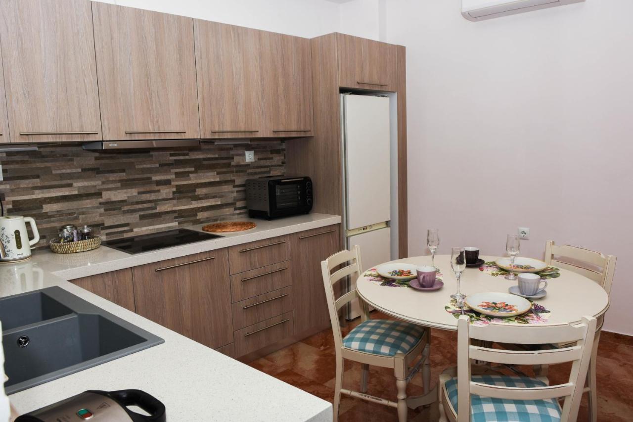 アグリニオEllis Houseアパートメント エクステリア 写真